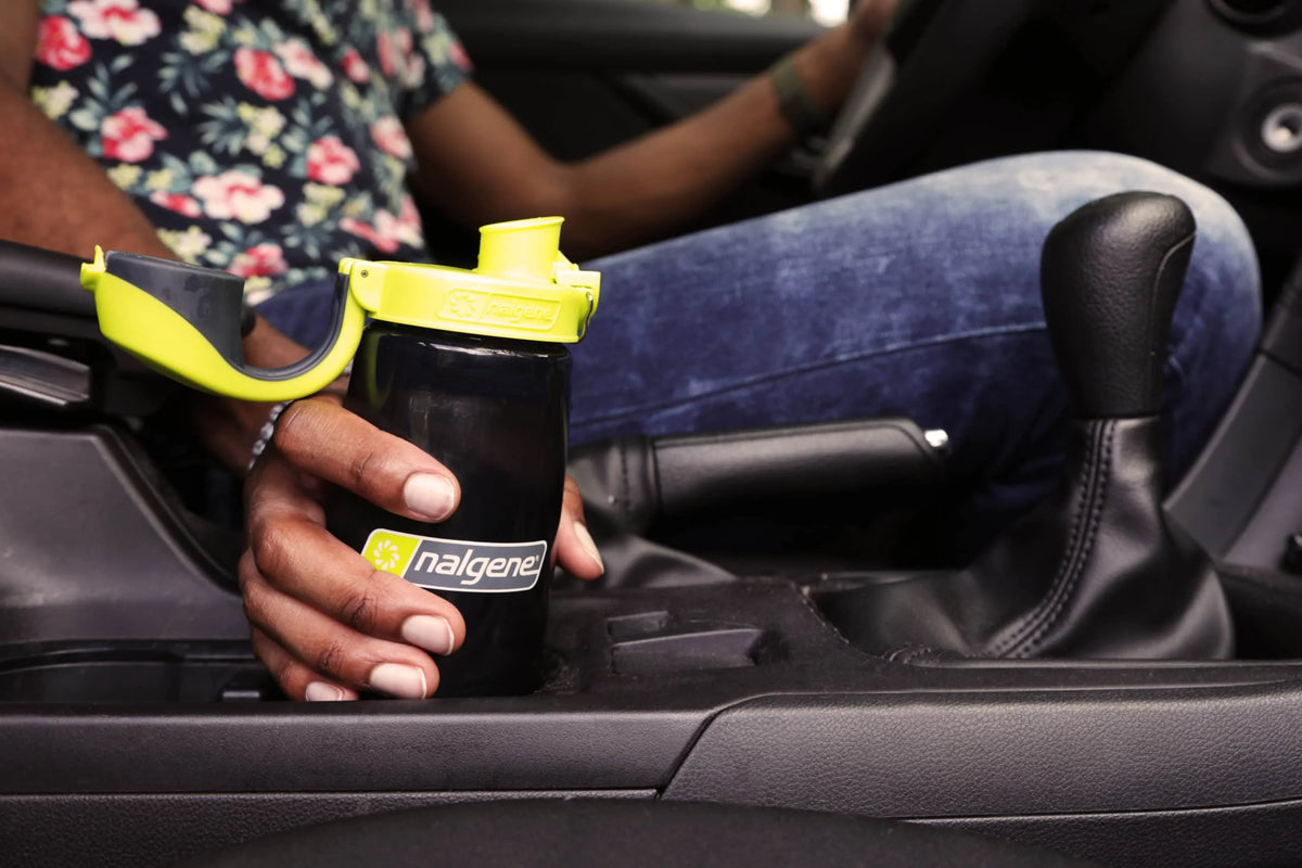 24oz On-The-Fly Lock-Top Bottle